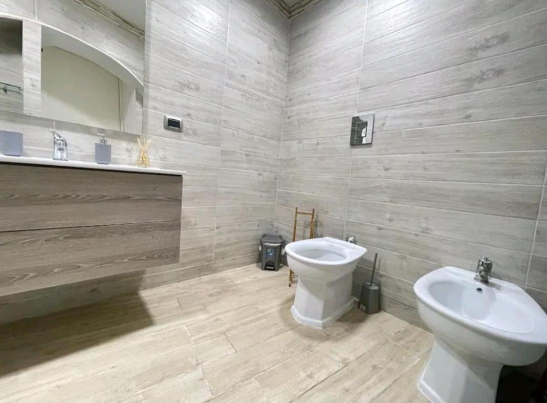 Vallese Suite Quartieri Spagnoli - Napoli Esterno foto