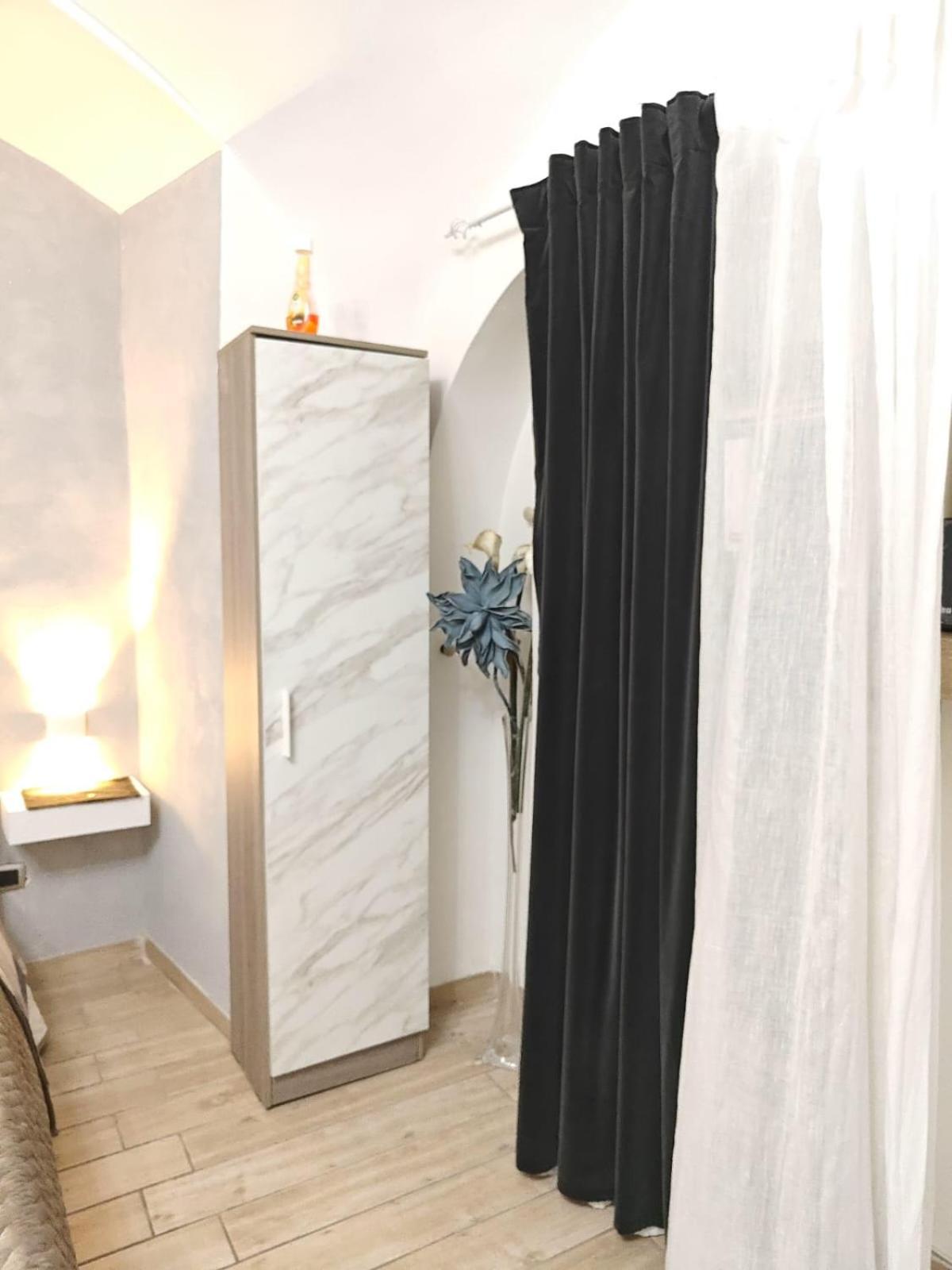 Vallese Suite Quartieri Spagnoli - Napoli Esterno foto
